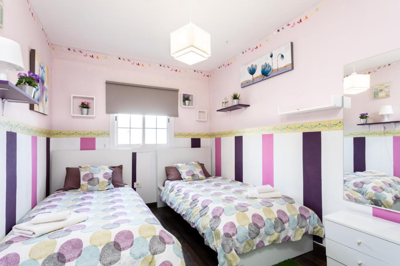 Villa Blanca Tenerife - Private Rooms - Terrace And Bbq, 5 Minutes From The Beach And Airport San Isidro  Exterior photo
