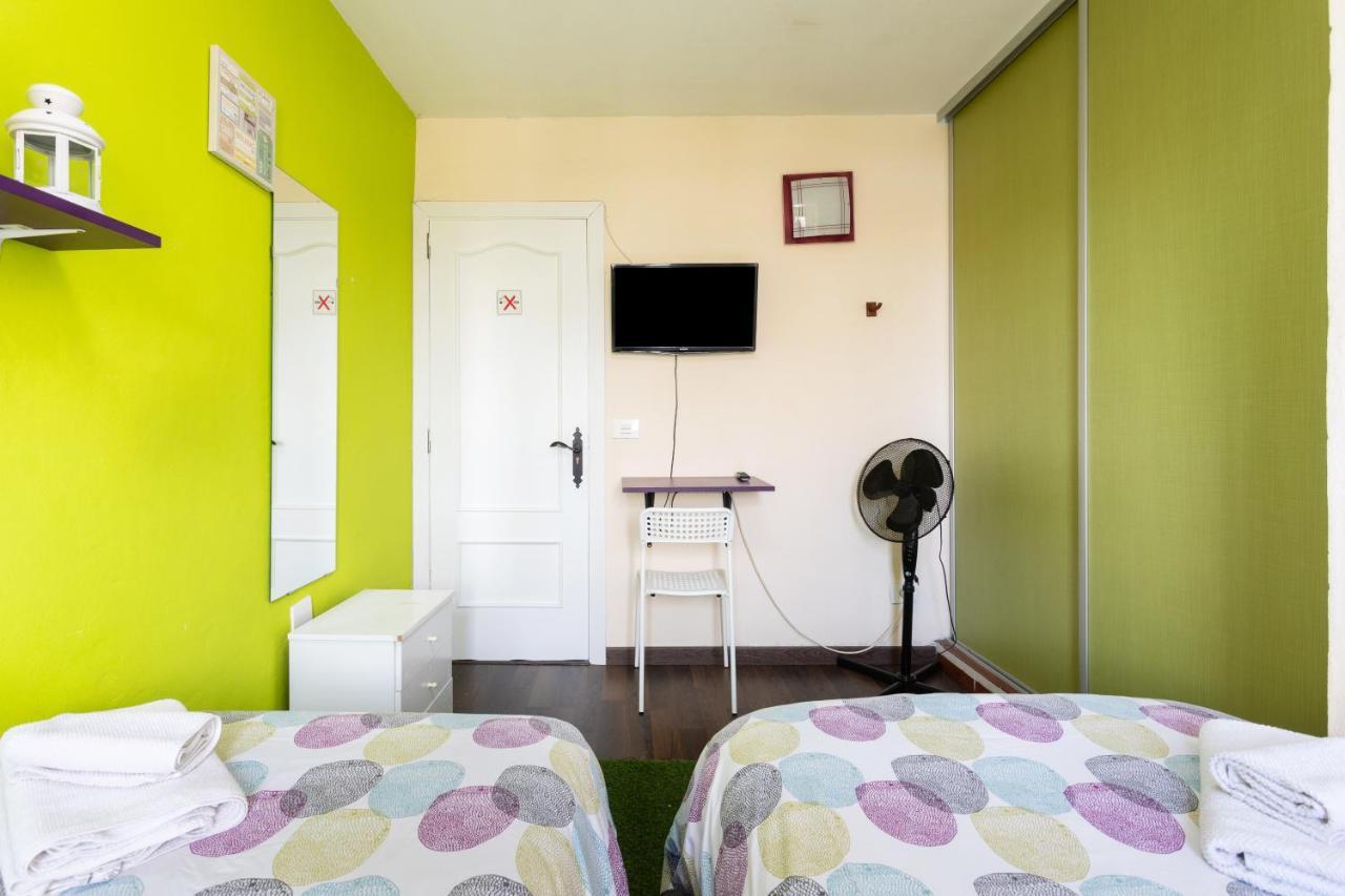 Villa Blanca Tenerife - Private Rooms - Terrace And Bbq, 5 Minutes From The Beach And Airport San Isidro  Exterior photo