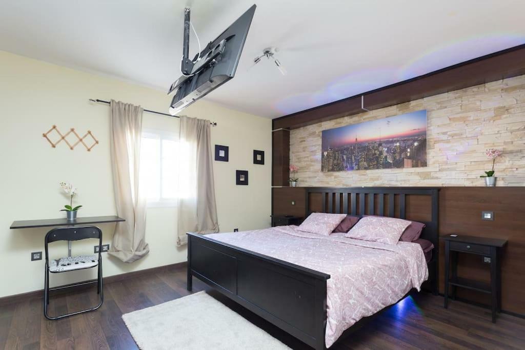 Villa Blanca Tenerife - Private Rooms - Terrace And Bbq, 5 Minutes From The Beach And Airport San Isidro  Exterior photo